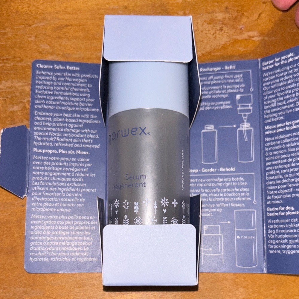 Norwex Rejuvenating Serum - White - Picture 6 of 9